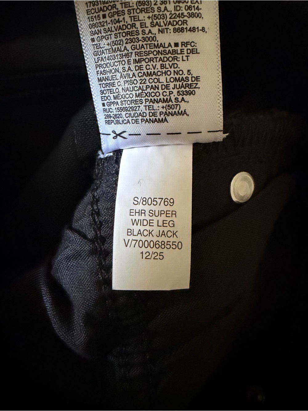 Old Navy Women’s Extra High-Waisted Super Wide-Leg Jeans 00 Black NEW - Picture 8 of 9